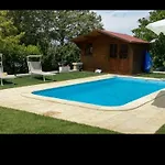 Penzion Casona Serrari *