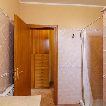 Casona Serrari Guest house