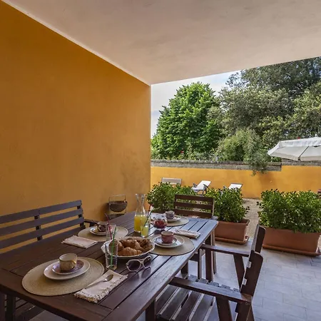 Casona Serrari *